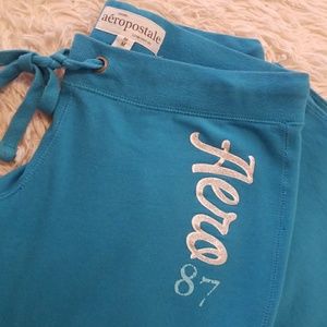 Aeropostale sweatpants (Part of A Set)